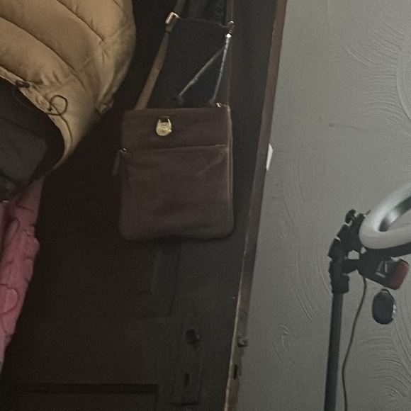 Just a bag - Picture 2 of 2